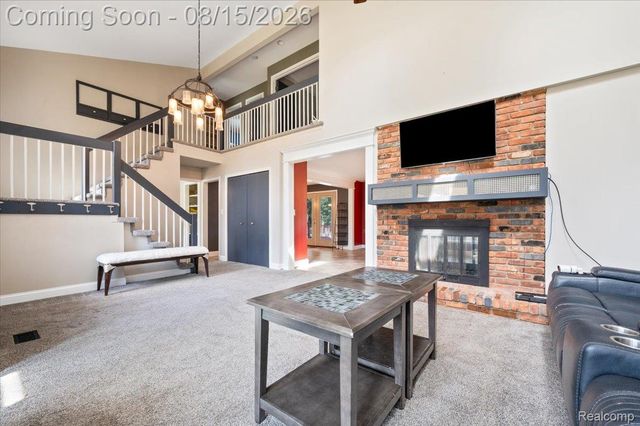 48952 Forest Drive, Shelby Charter Township, MI 48317