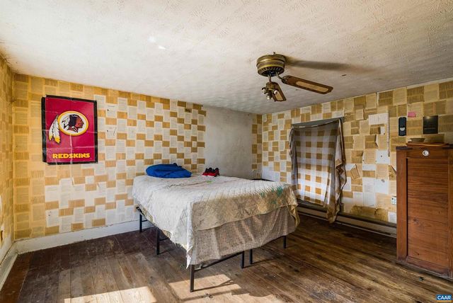 613 6TH ST, Shenandoah, VA 22849