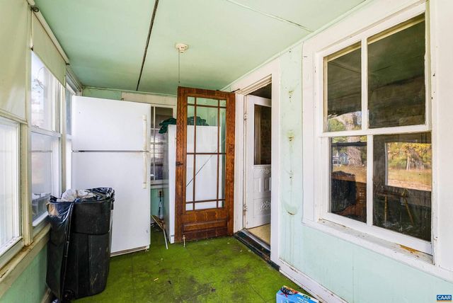 613 6TH ST, Shenandoah, VA 22849