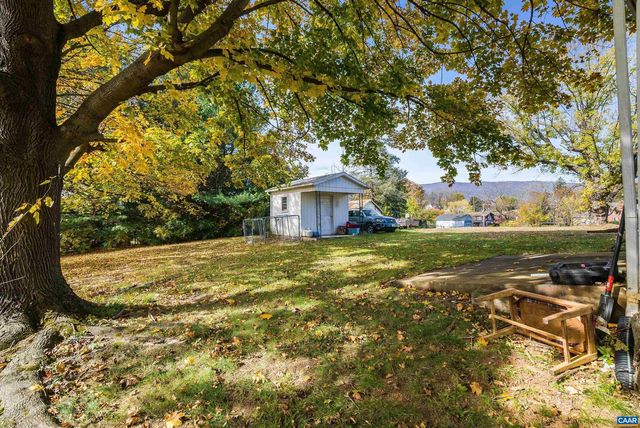 613 6TH ST, Shenandoah, VA 22849