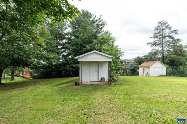 613 6TH ST, Shenandoah, VA 22849