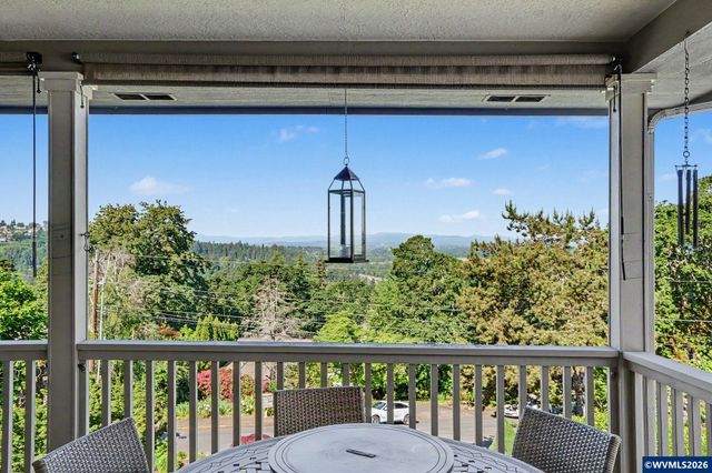 3228 Sunridge Dr S, Salem, OR 97302