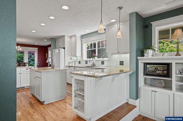 3228 Sunridge Dr S, Salem, OR 97302
