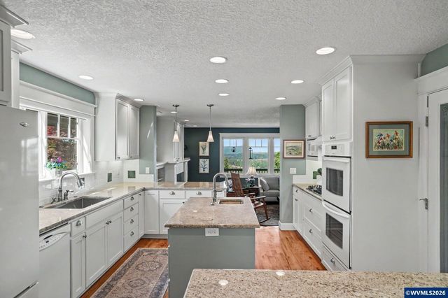 3228 Sunridge Dr S, Salem, OR 97302