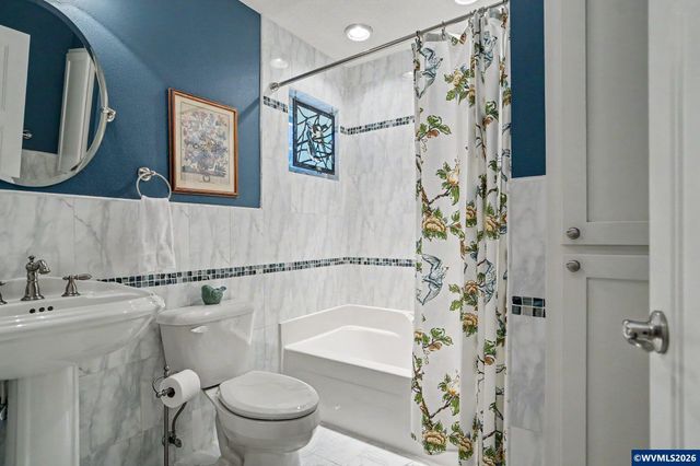 3228 Sunridge Dr S, Salem, OR 97302