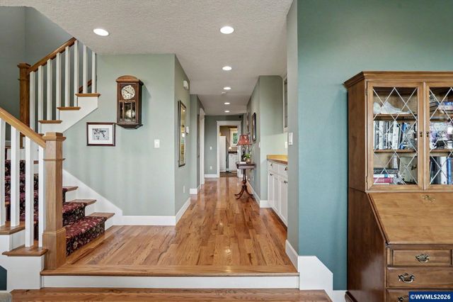 3228 Sunridge Dr S, Salem, OR 97302