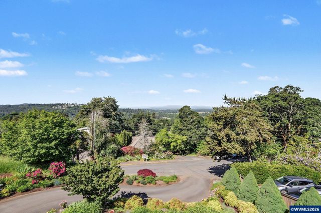 3228 Sunridge Dr S, Salem, OR 97302