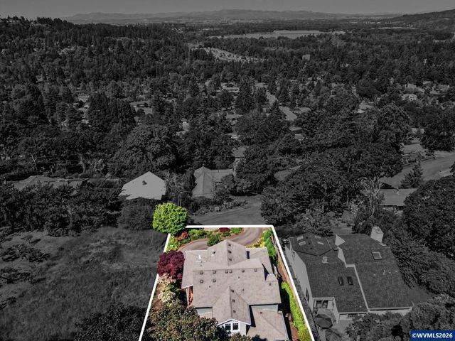 3228 Sunridge Dr S, Salem, OR 97302