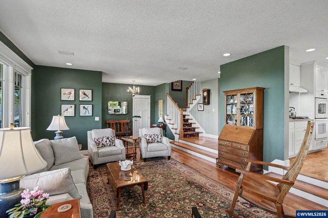 3228 Sunridge Dr S, Salem, OR 97302