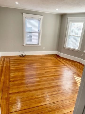 1 Ropes St. 4, Salem, MA 01970