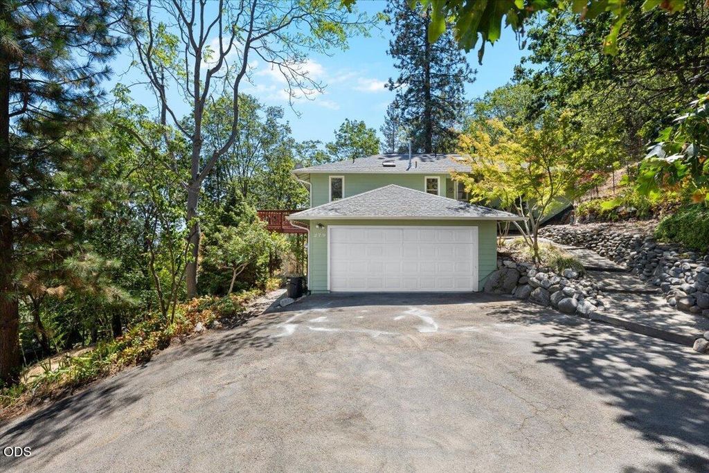 279 Alta Street, Ashland, OR 97520
