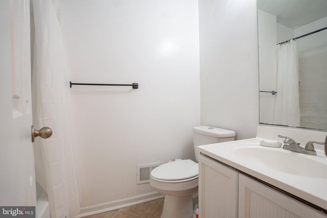 13341 FOXHOLE DR, Fairfax, VA 22033