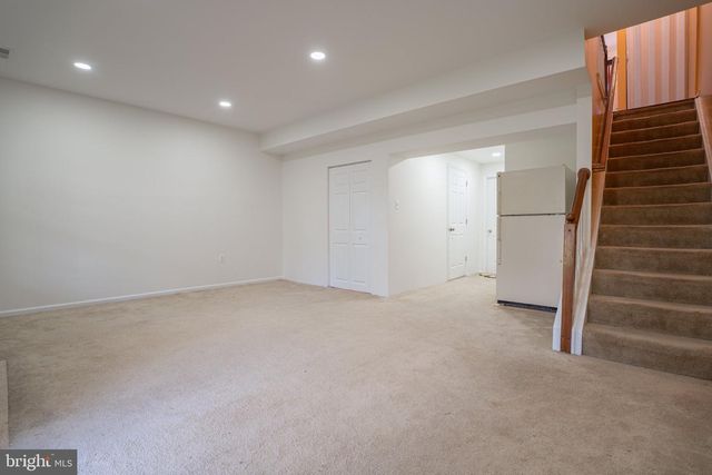 13341 FOXHOLE DR, Fairfax, VA 22033