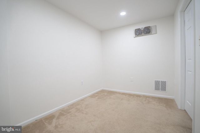 13341 FOXHOLE DR, Fairfax, VA 22033