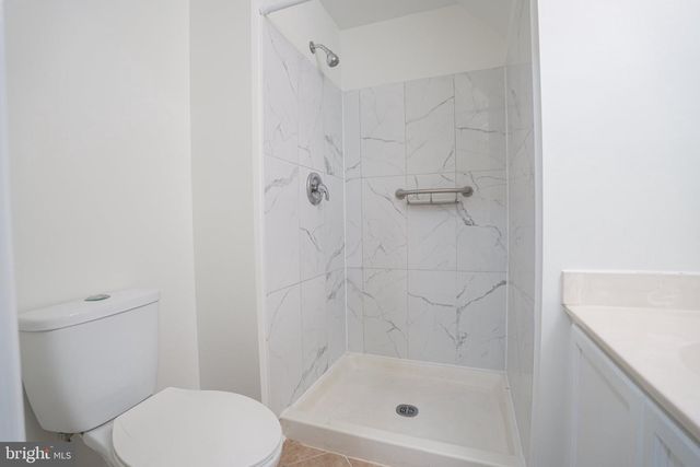13341 FOXHOLE DR, Fairfax, VA 22033