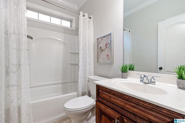 980 KNOBLOCH LANE, Moody, AL 35004