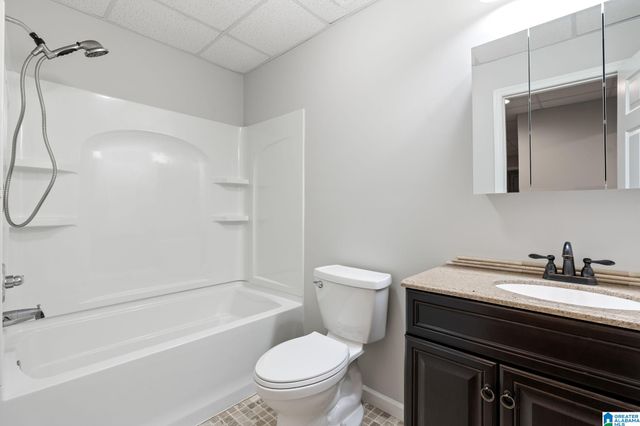 980 KNOBLOCH LANE, Moody, AL 35004