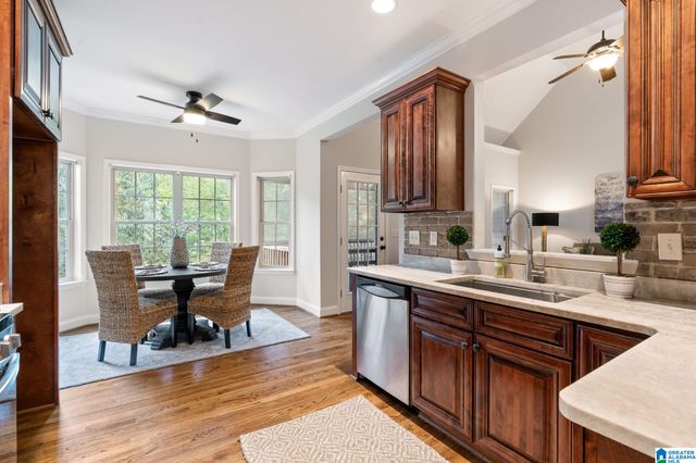 980 KNOBLOCH LANE, Moody, AL 35004