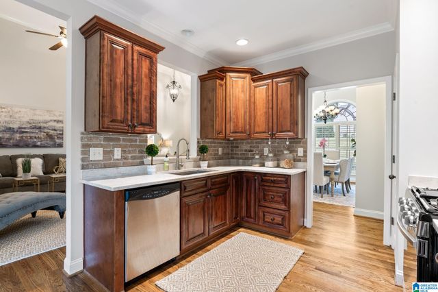 980 KNOBLOCH LANE, Moody, AL 35004