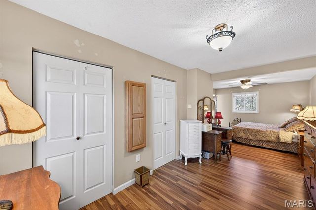 340 Woodbridge Drive, St Charles, MO 63303