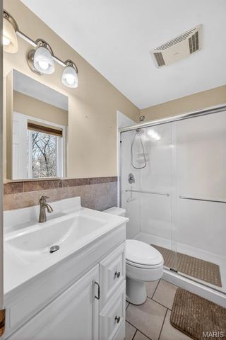 340 Woodbridge Drive, St Charles, MO 63303