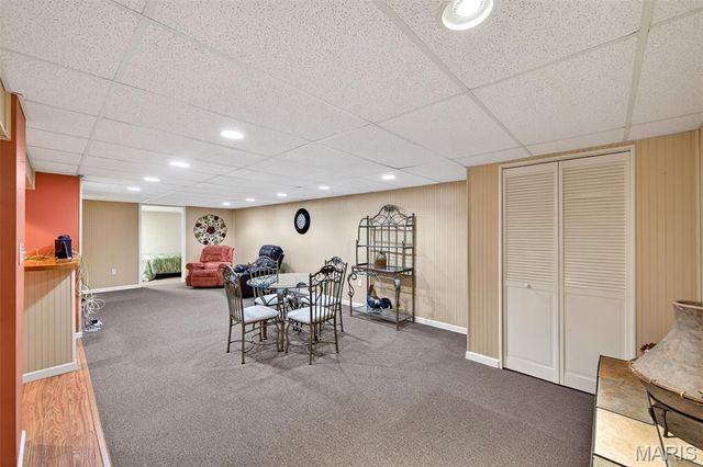 340 Woodbridge Drive, St Charles, MO 63303