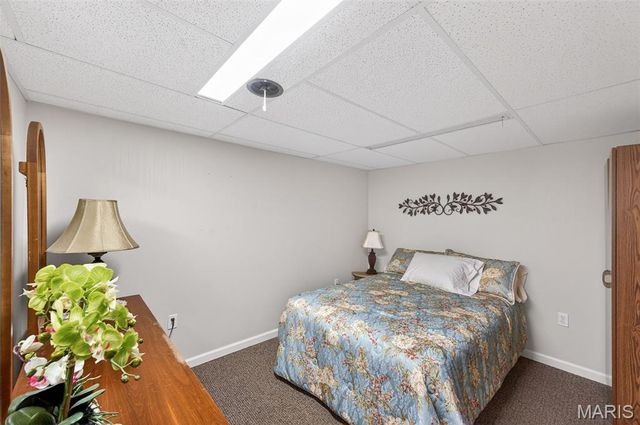 340 Woodbridge Drive, St Charles, MO 63303