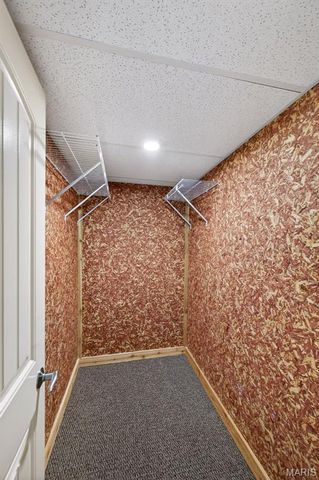 340 Woodbridge Drive, St Charles, MO 63303