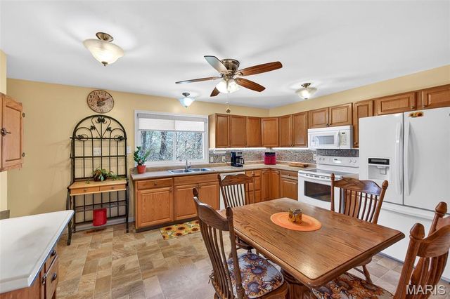 340 Woodbridge Drive, St Charles, MO 63303