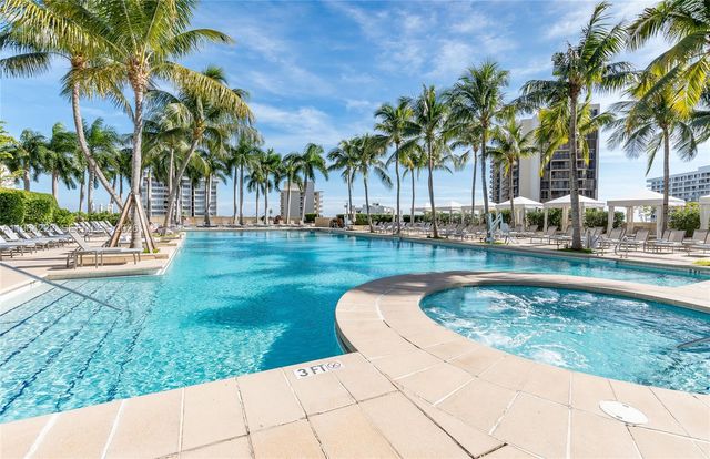 1425 Brickell Ave 58A, Miami, FL 33131