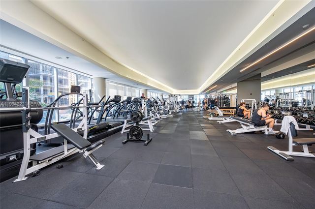 1425 Brickell Ave 58A, Miami, FL 33131