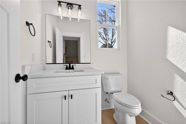 1635 Colonial AVE, Smithfield, VA 23430