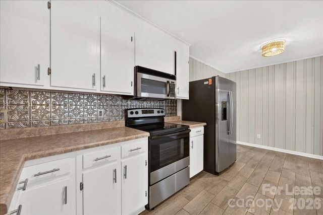 3237 Harrow Place, Charlotte, NC 28205