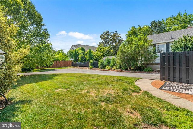 1606 N MARKET ST, Frederick, MD 21701