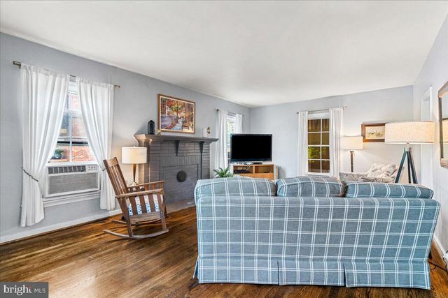 1606 N MARKET ST, Frederick, MD 21701