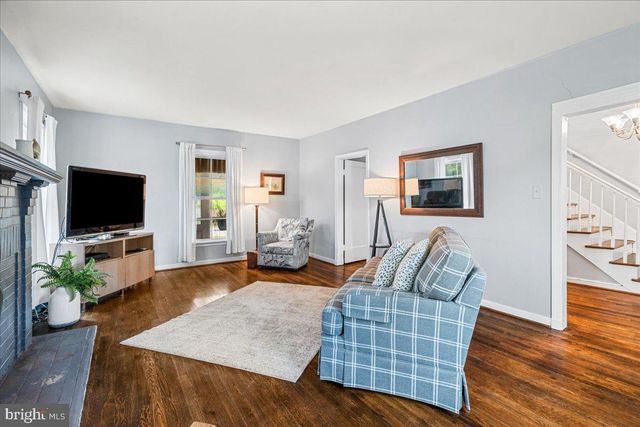 1606 N MARKET ST, Frederick, MD 21701