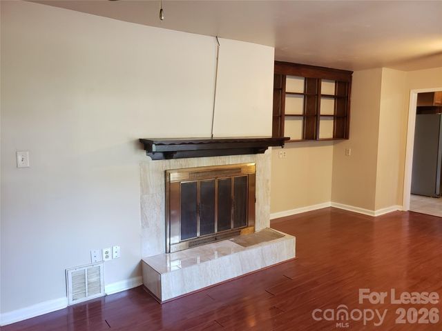 814 Pineborough Road, Charlotte, NC 28212