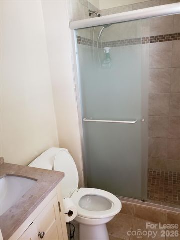 814 Pineborough Road, Charlotte, NC 28212