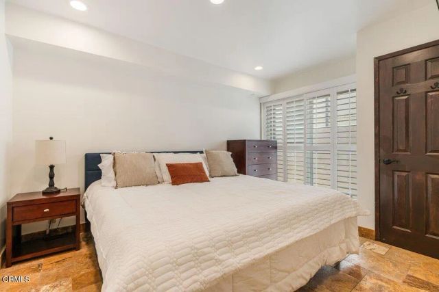 5344 Seabreeze Way, Oxnard, CA 93035
