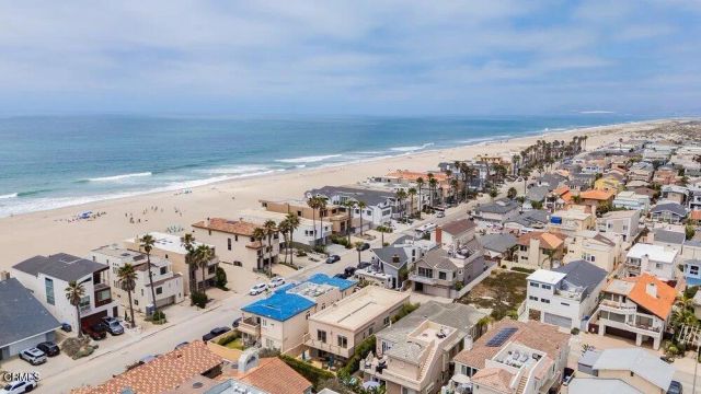 5344 Seabreeze Way, Oxnard, CA 93035