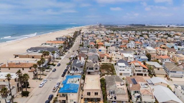 5344 Seabreeze Way, Oxnard, CA 93035