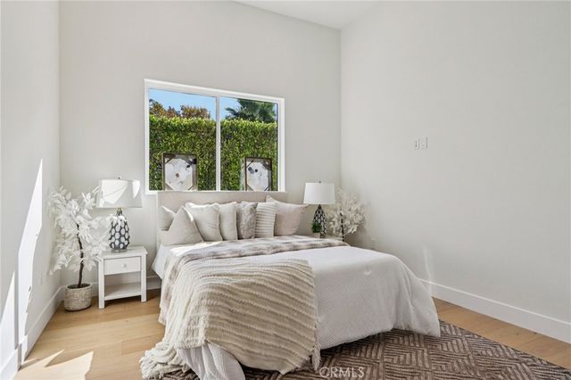 10511 Mary Bell Avenue, Shadow Hills, CA 91040