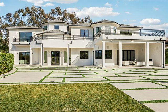 10511 Mary Bell Avenue, Shadow Hills, CA 91040