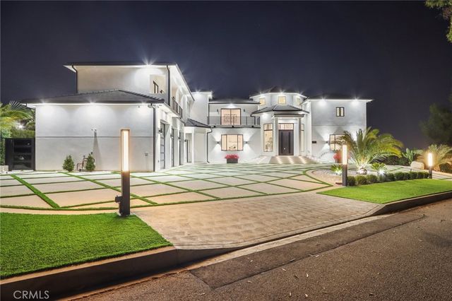 10511 Mary Bell Avenue, Shadow Hills, CA 91040