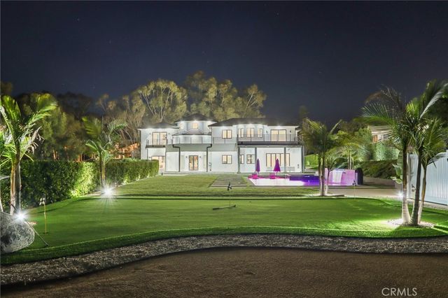 10511 Mary Bell Avenue, Shadow Hills, CA 91040