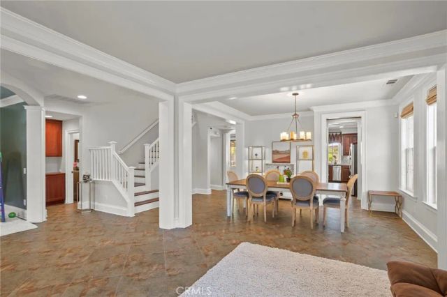 685 White Mountain Cir, Corona, CA 92881