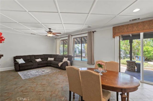 685 White Mountain Cir, Corona, CA 92881