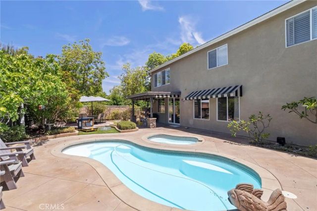685 White Mountain Cir, Corona, CA 92881