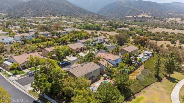 685 White Mountain Cir, Corona, CA 92881