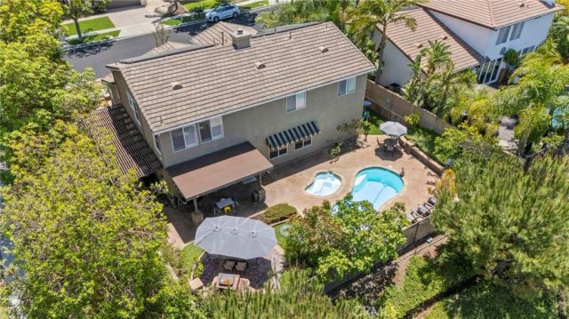 685 White Mountain Cir, Corona, CA 92881